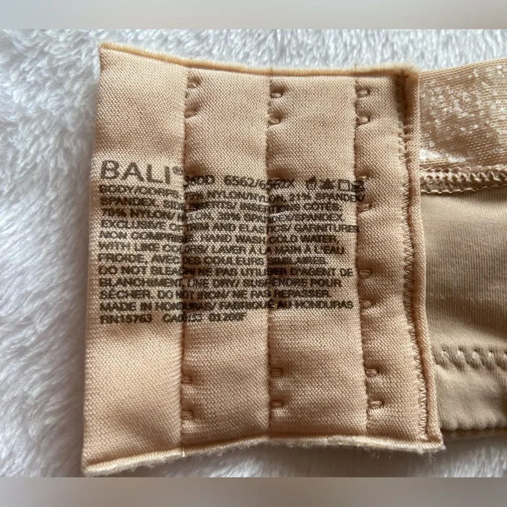 BALI Bra size 38DD strapple